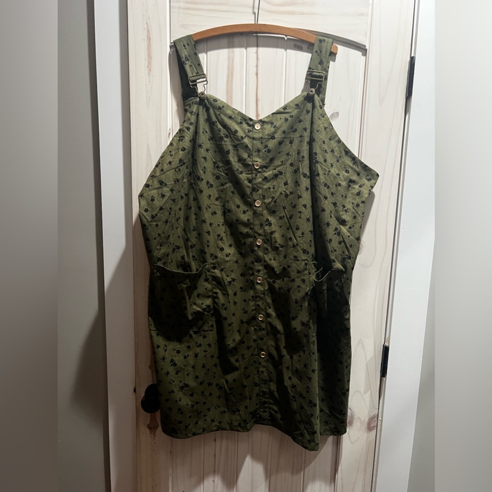 BloomChic Green Bibbed Overall Midi Dress